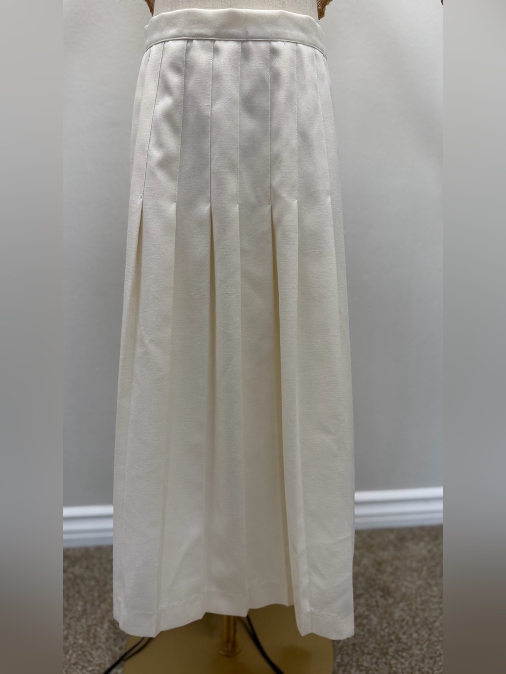 Counterparts Ivory Wool Pleated Midi Skirt Size 10 Classic A-Line Vintage